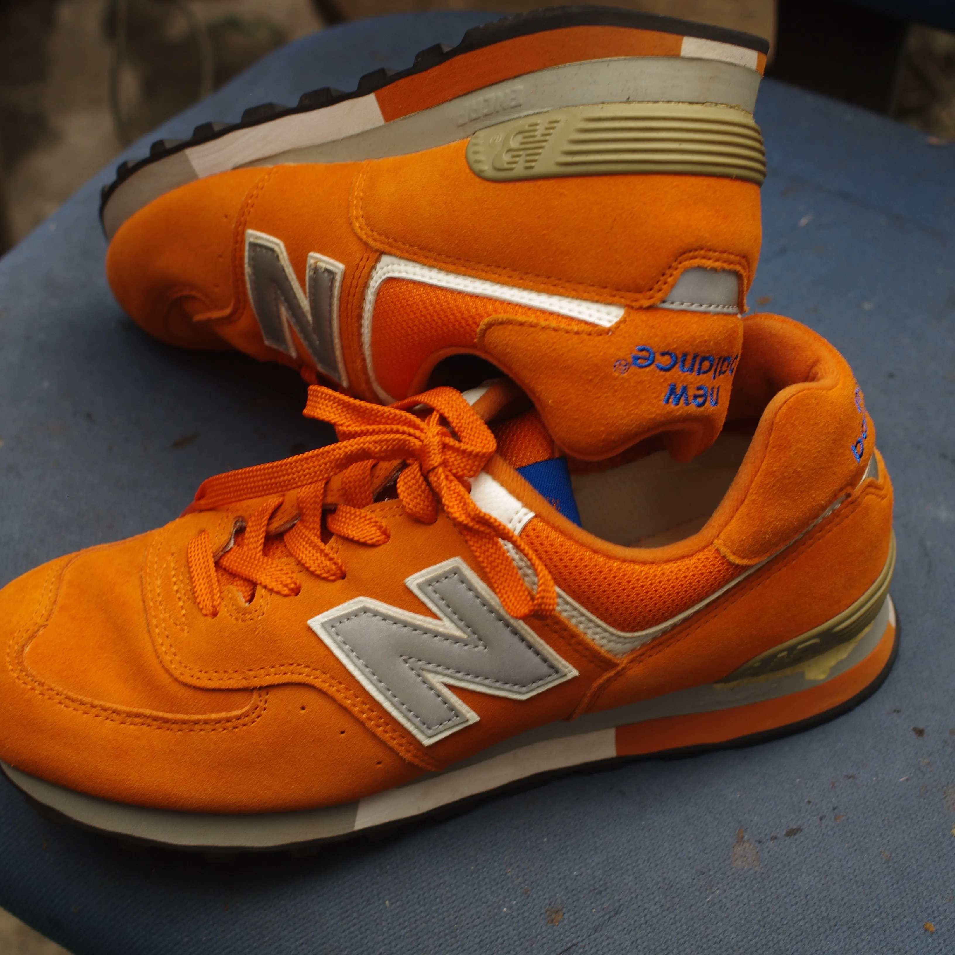 倉敷市にお住まいのM様からお預かりしたNew Balance 576の靴を、見事にリニューアルいたしました
