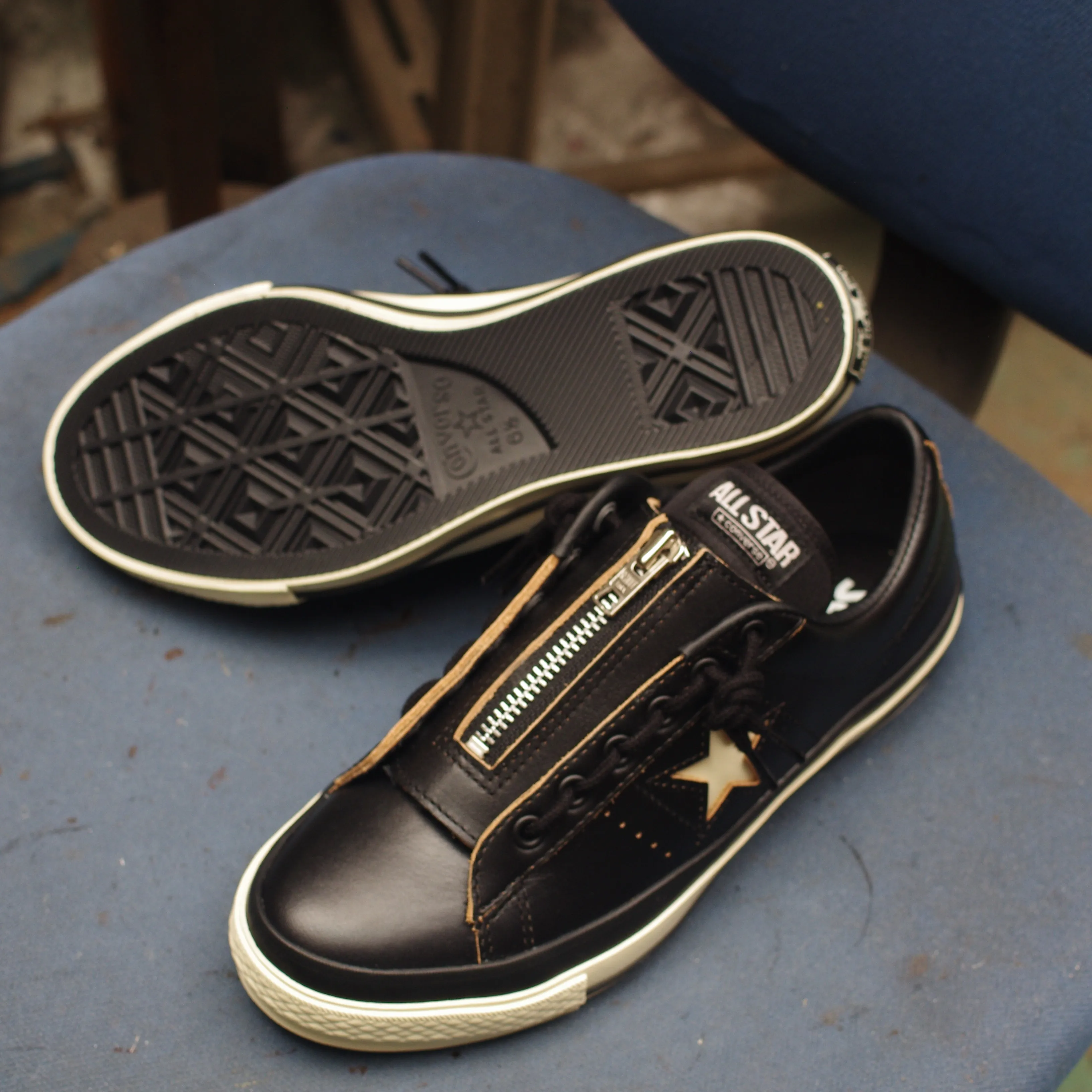 👟💀【CONVERSE ワンスター × Vibramスカルソ...