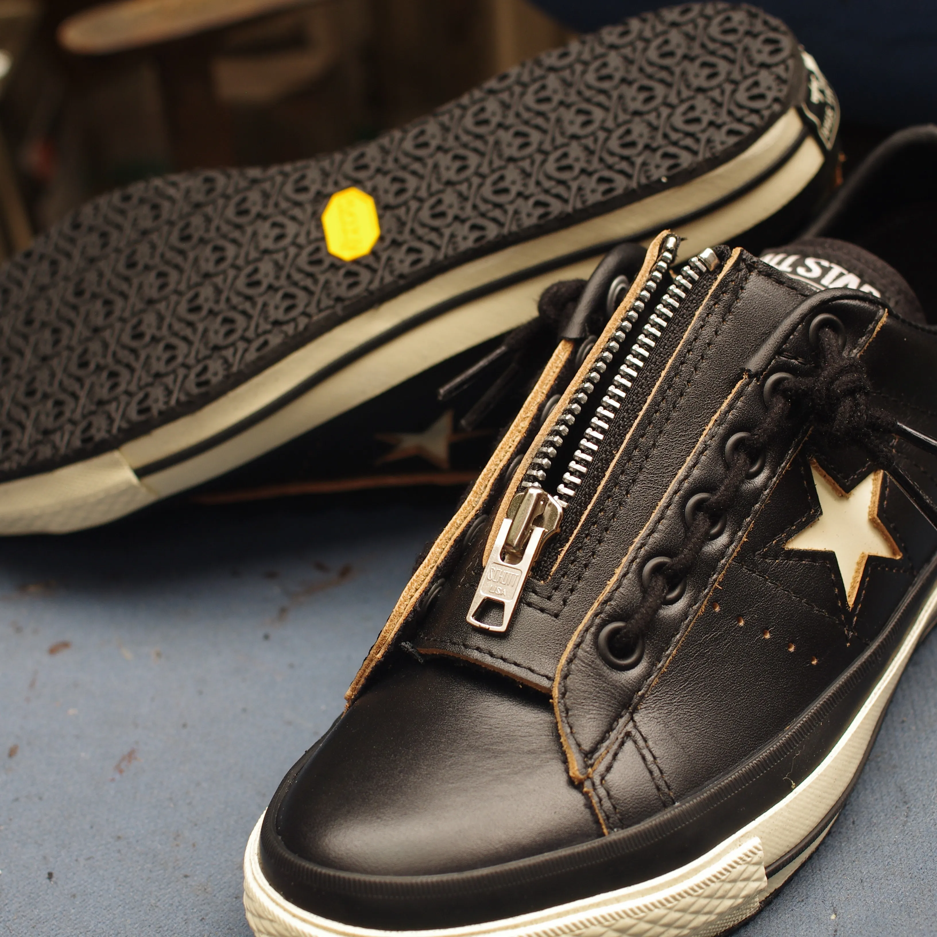 👟💀【CONVERSE ワンスター × Vibramスカルソ...