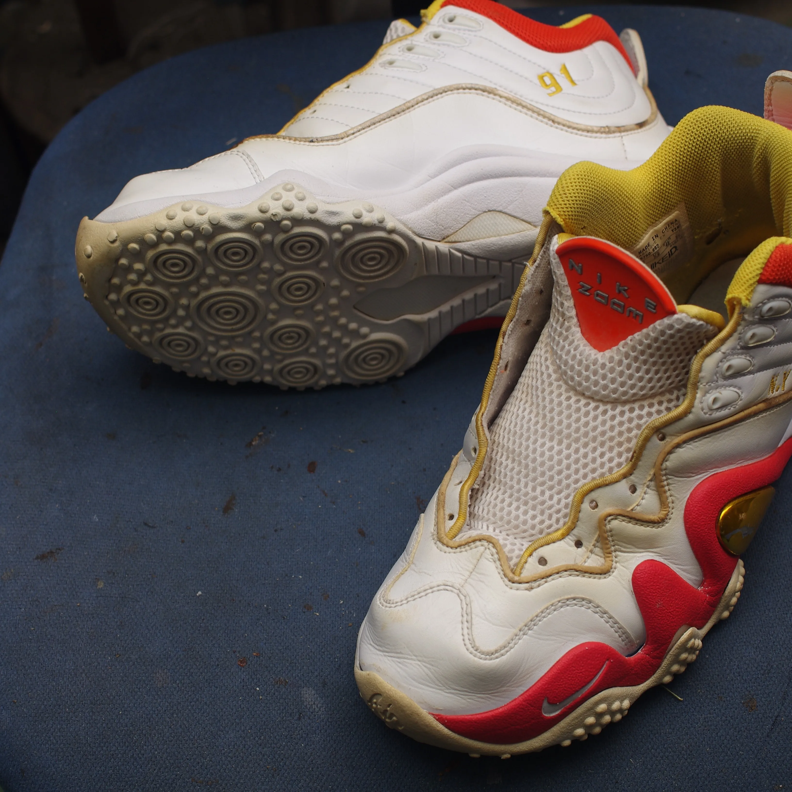 👟【NIKE Air Zoom Flight 5 ソール剥が...