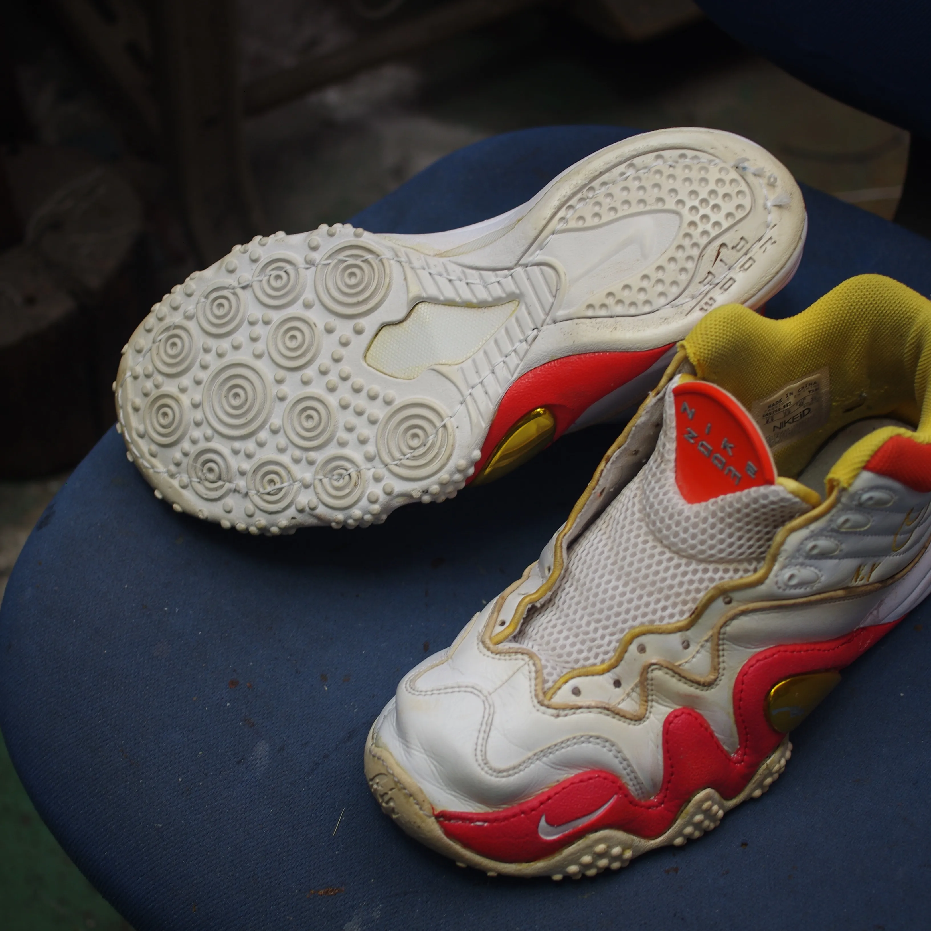 👟【NIKE Air Zoom Flight 5 ソール剥が...