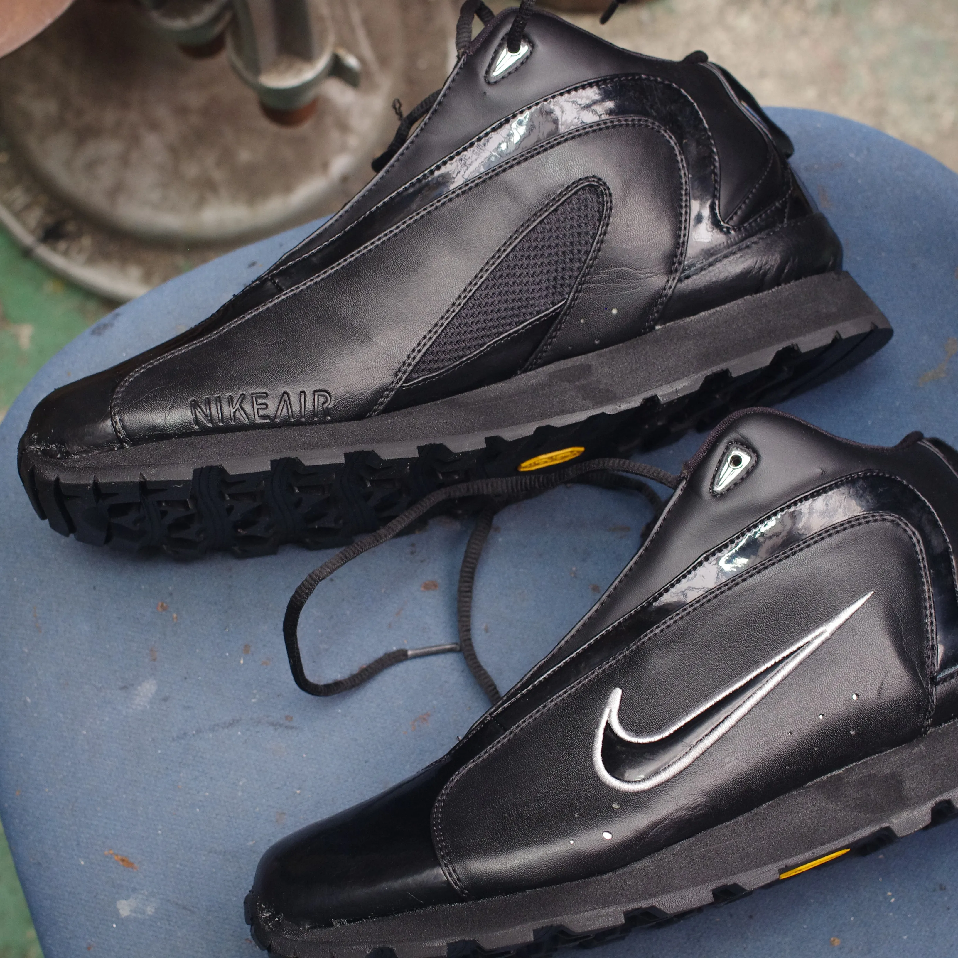 🏀👟【NIKEバッシュ】加水分解したソールを劇的再生!オール...