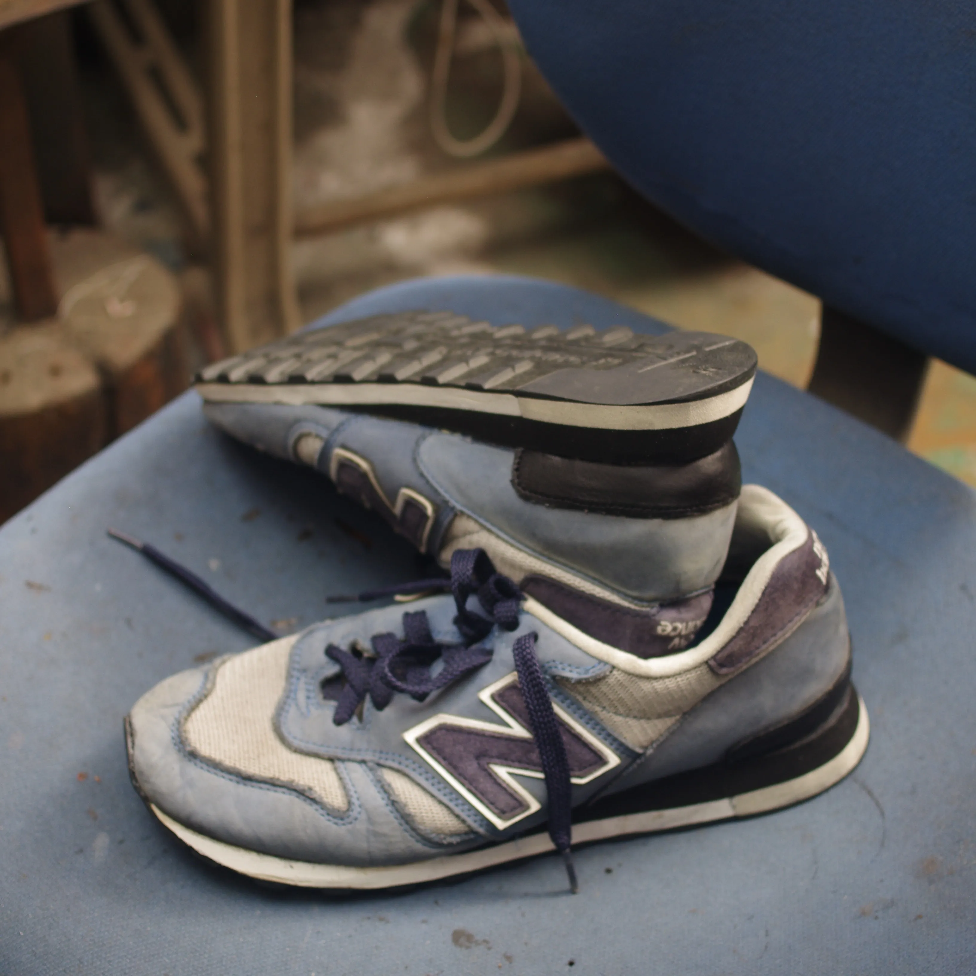 【New Balance 1300 加水分解修理｜ウェッジヒ...