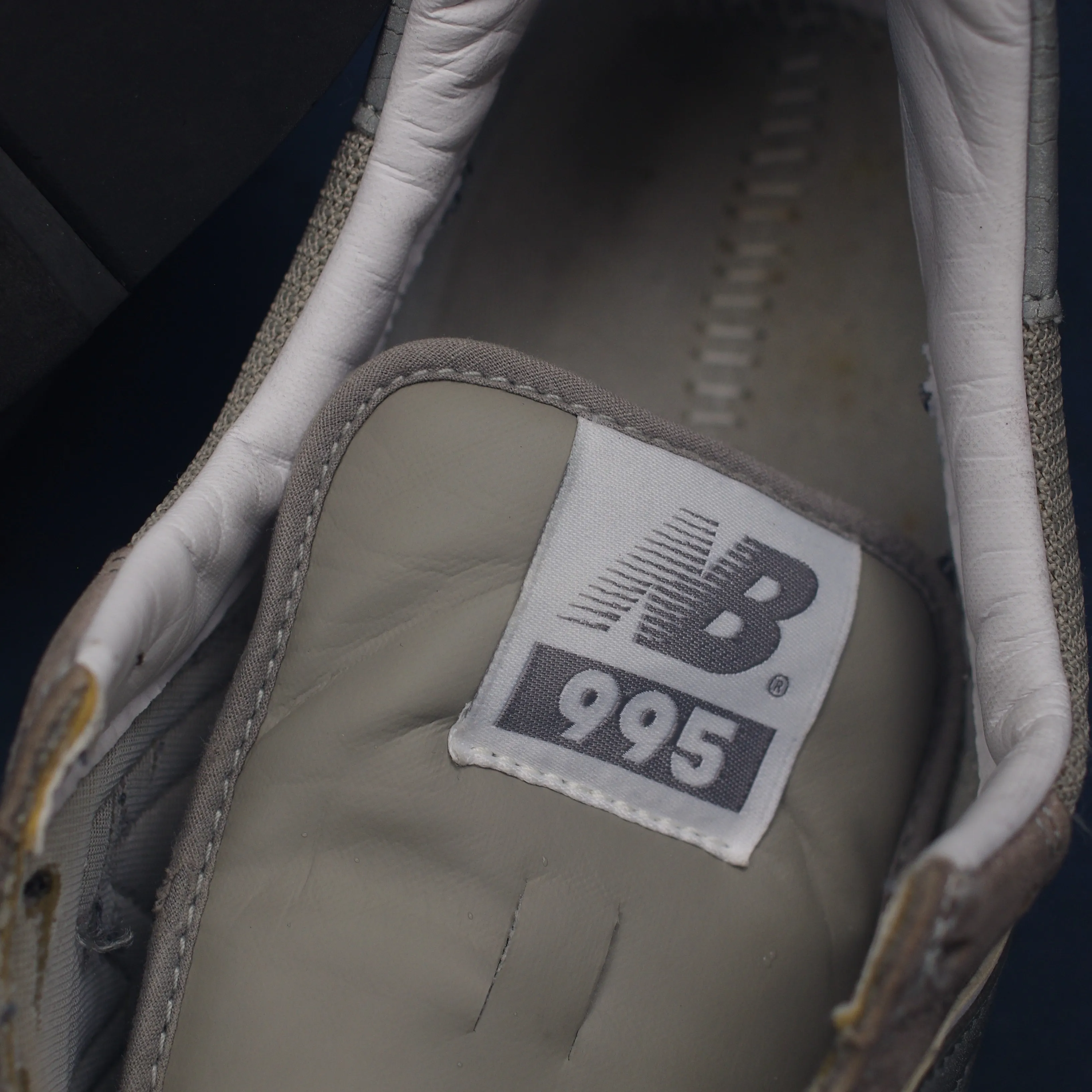 【New Balance 995 ソール交換|すり減ったアウ...