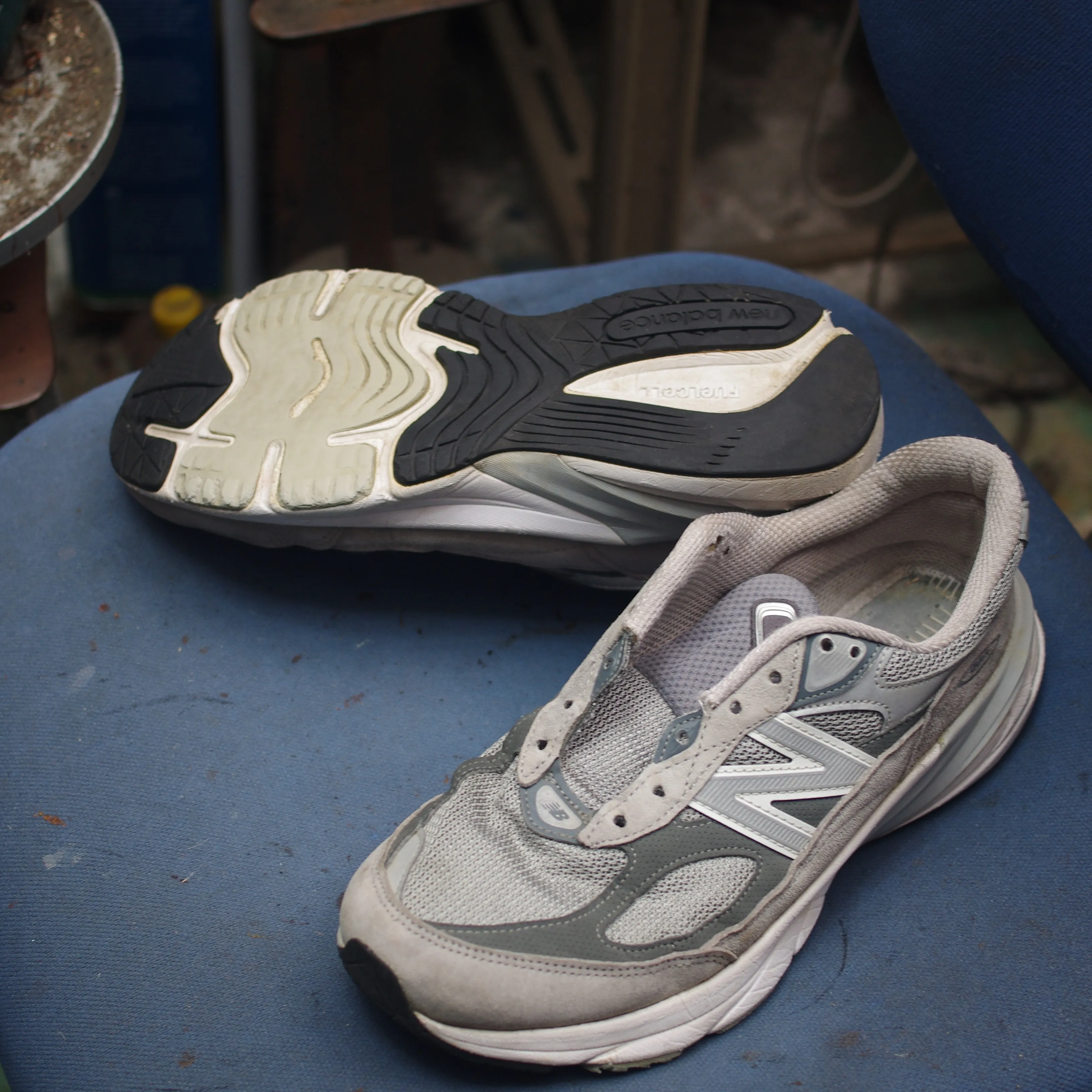 【New Balance 990 ソール交換修理|Vibra...