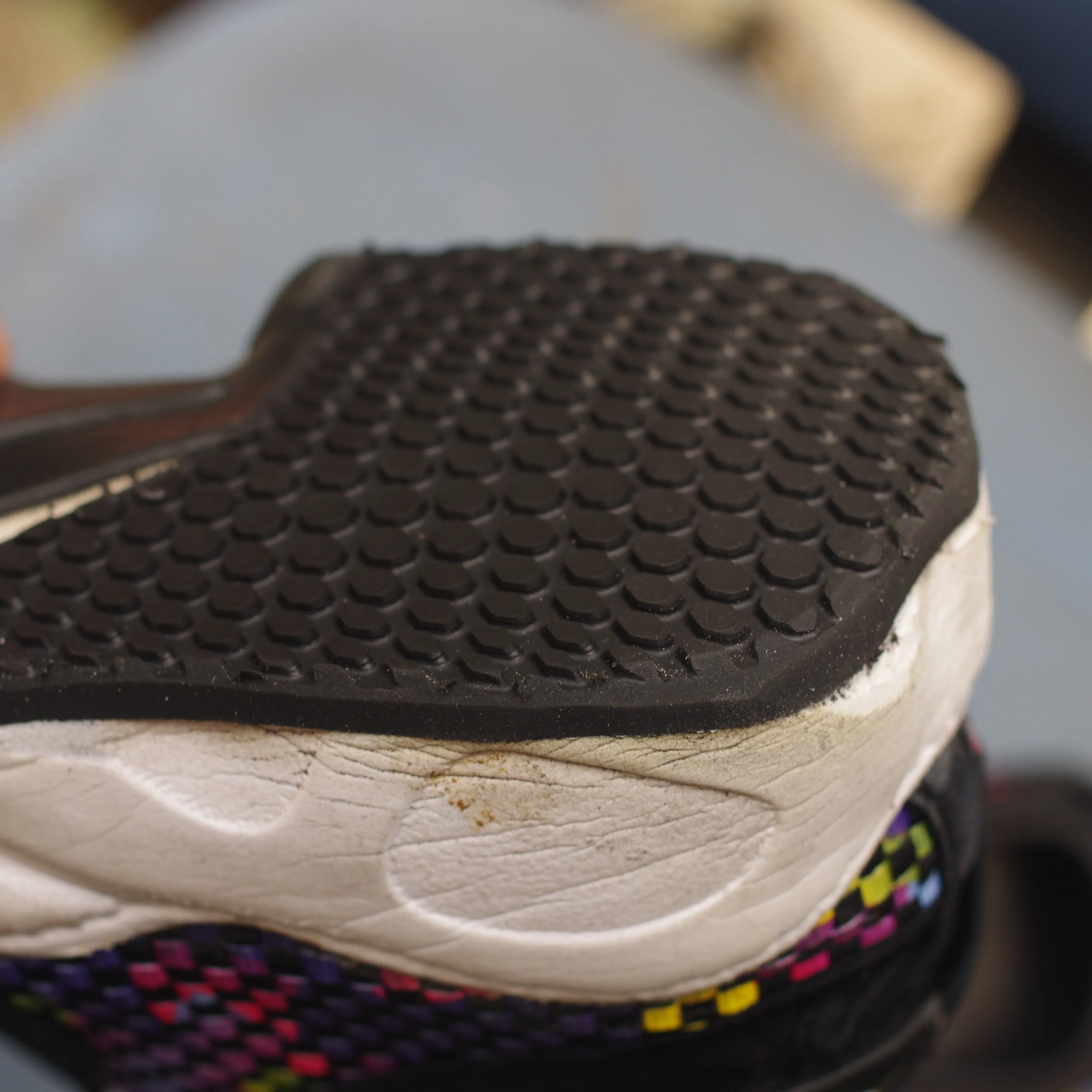 【NIKE エアリフト ソール剥がれ修理・かかとゴム交換】