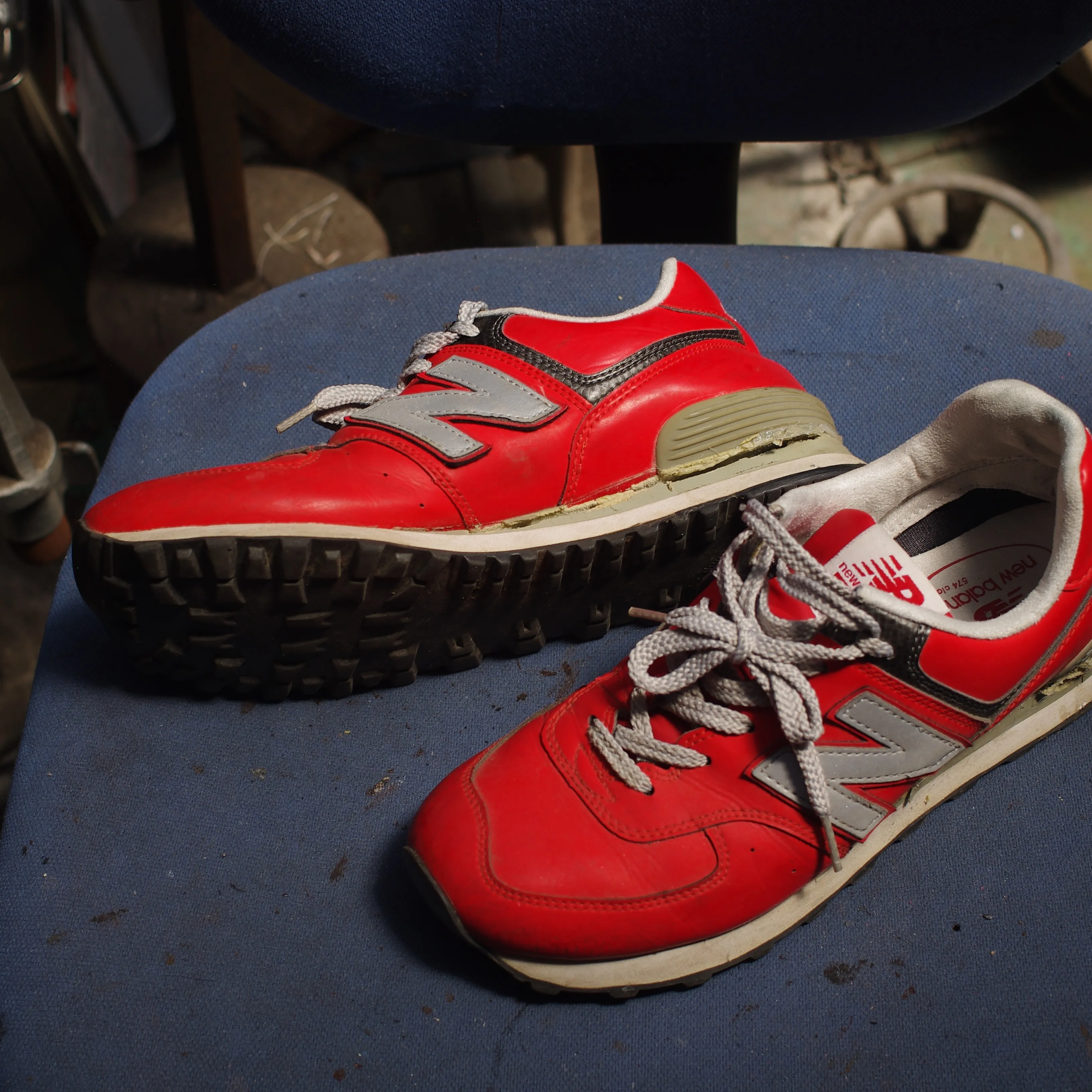 【New Balance 574 修理|加水分解したウェッジ...