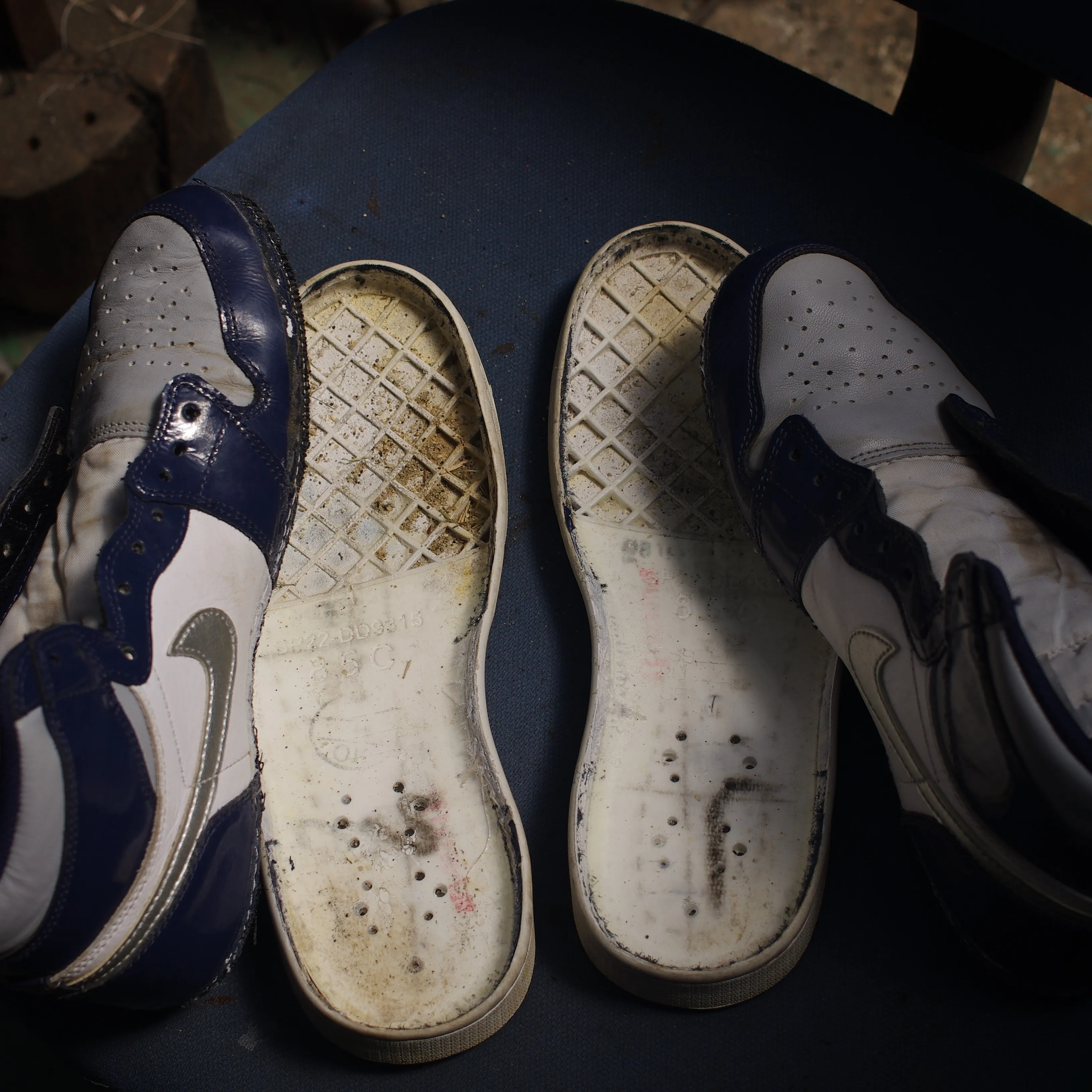 【NIKE エアジョーダン ゴルフシューズ｜ソール剥がれ修理...