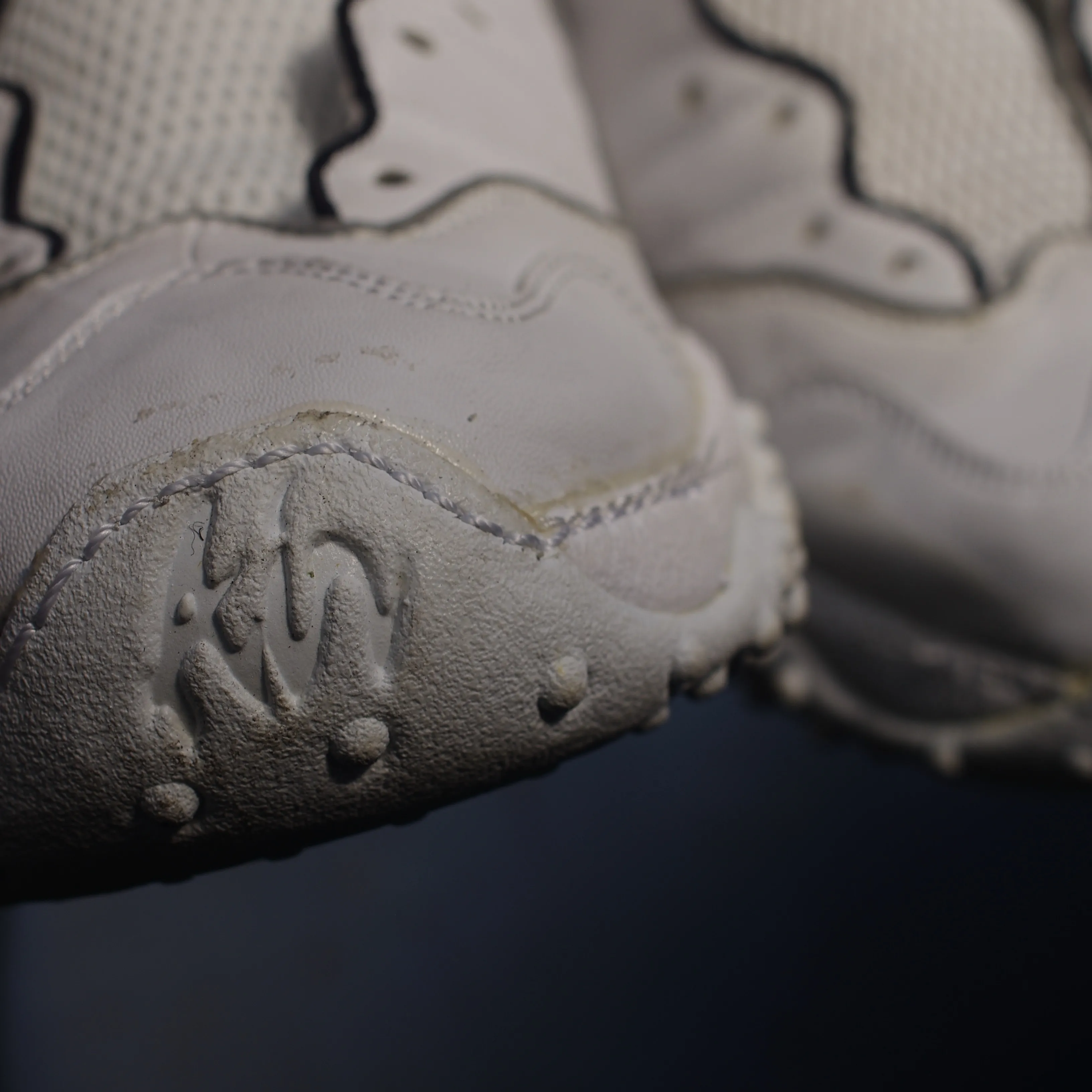 👟【NIKE エアズームフライト|ソール剥がれ修理】