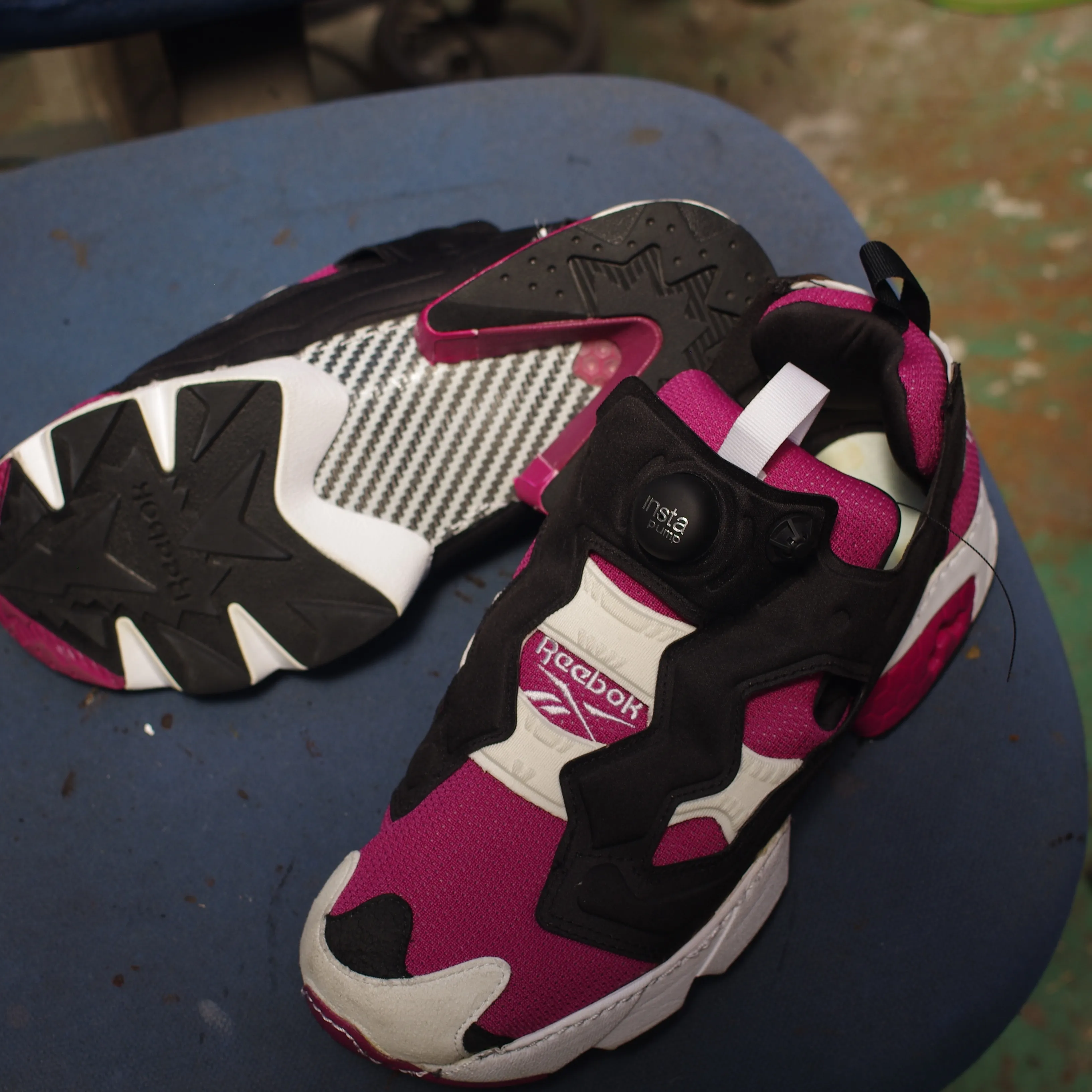 Reebok インスタポンプフューリー｜ソール剥がれ修理