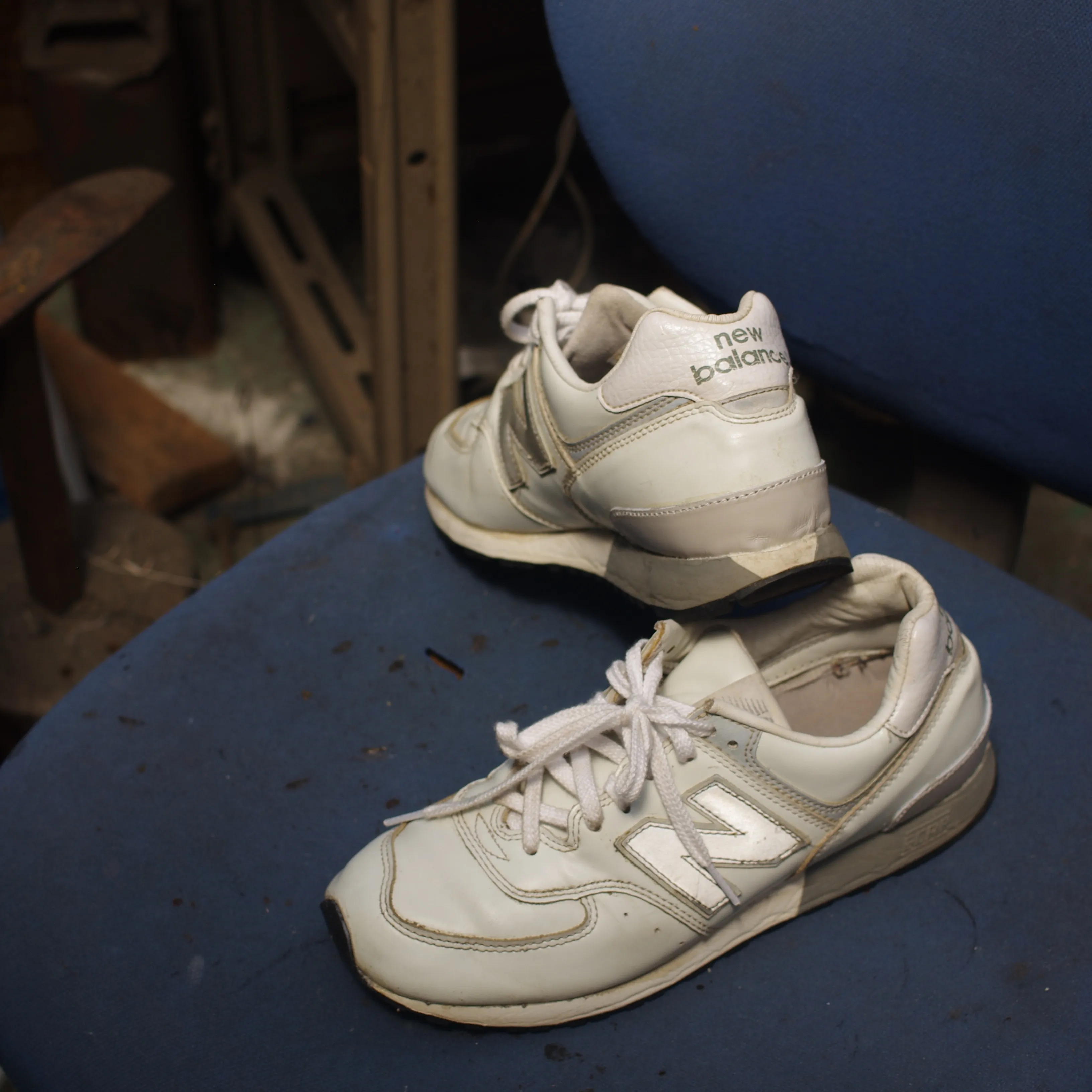 【東京都 H様|New Balance ヒールカップの加水分...