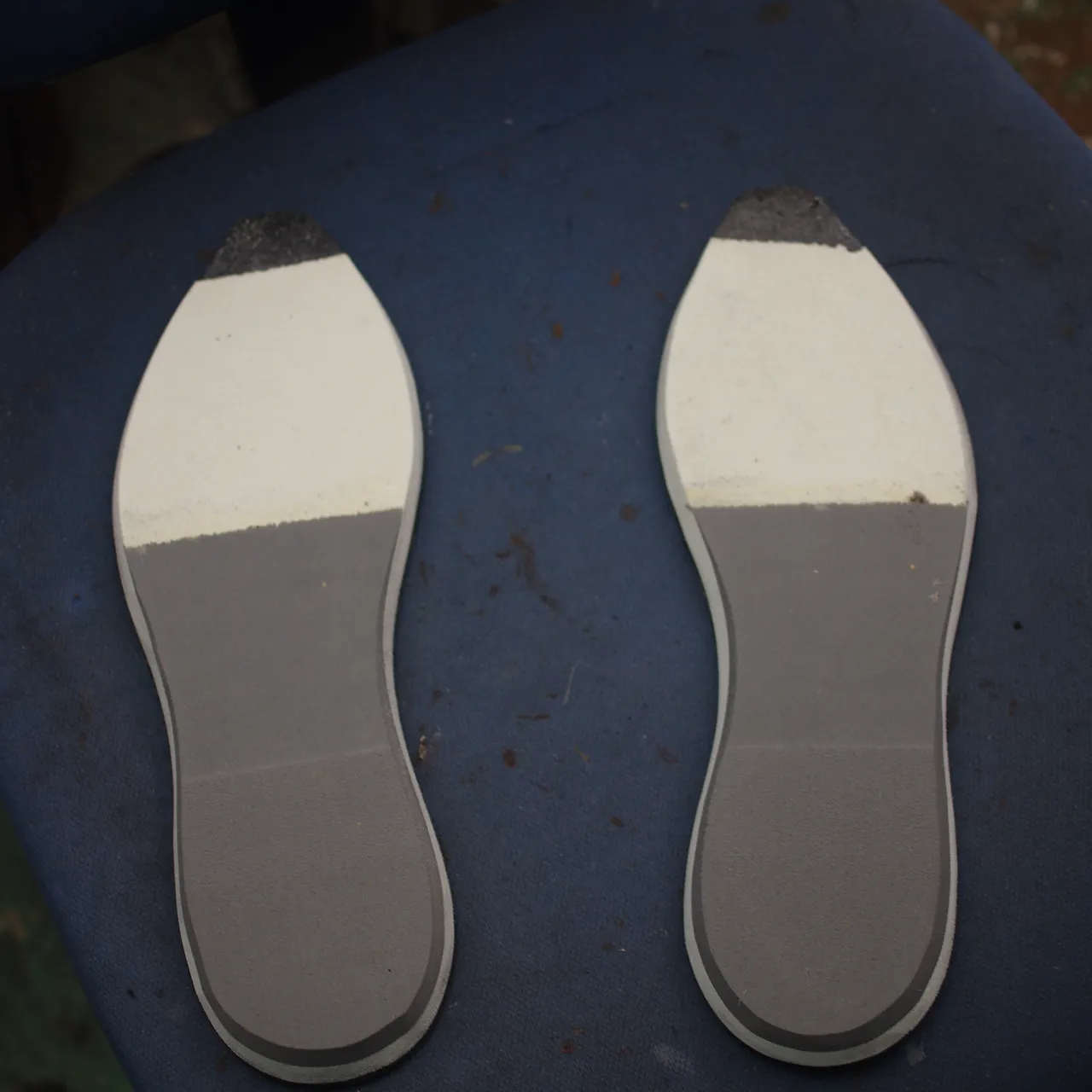 【倉敷市 F様｜New Balance 1400 加水分解・...