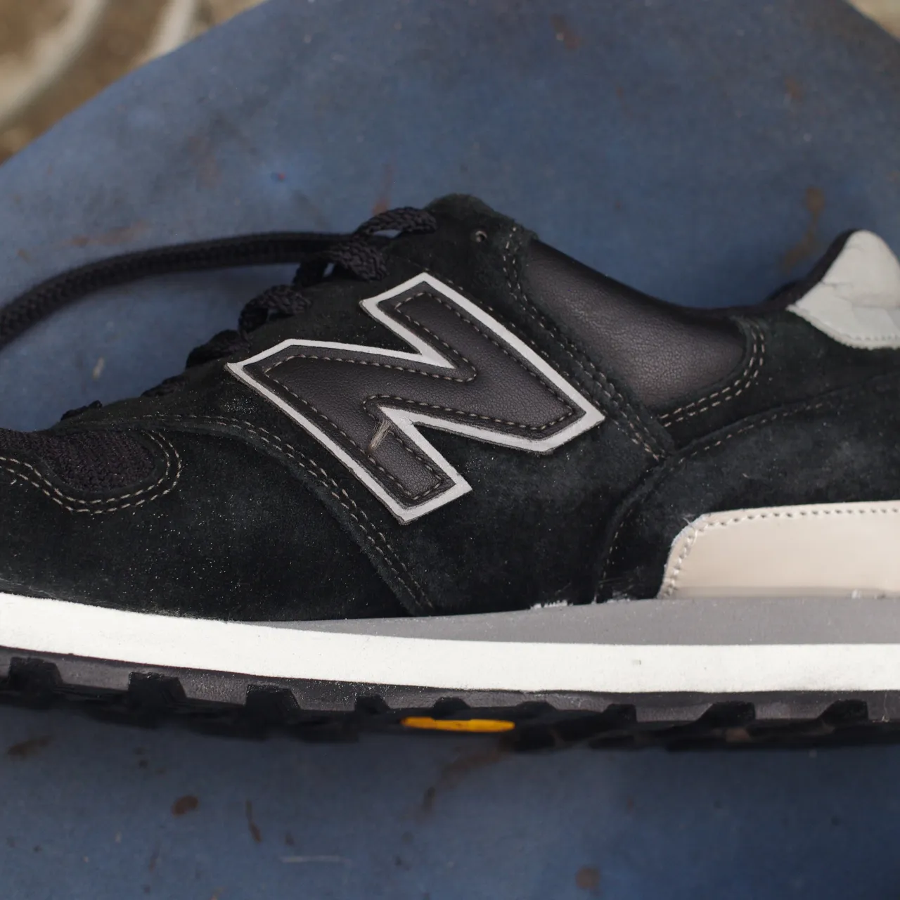 【倉敷市 F様｜New Balance 1400 加水分解・...