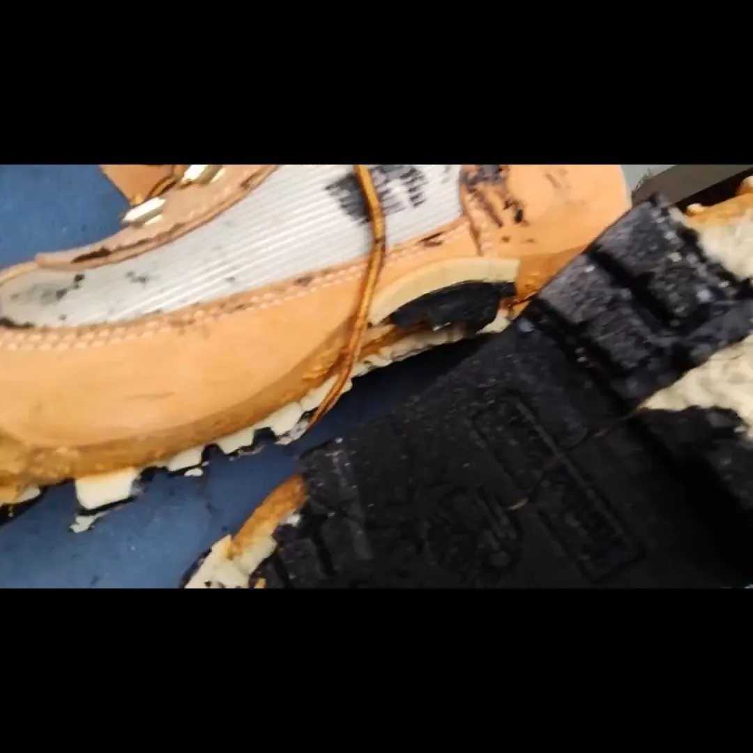👞✨【Timberland フィールドブーツ 加水分解修理・...