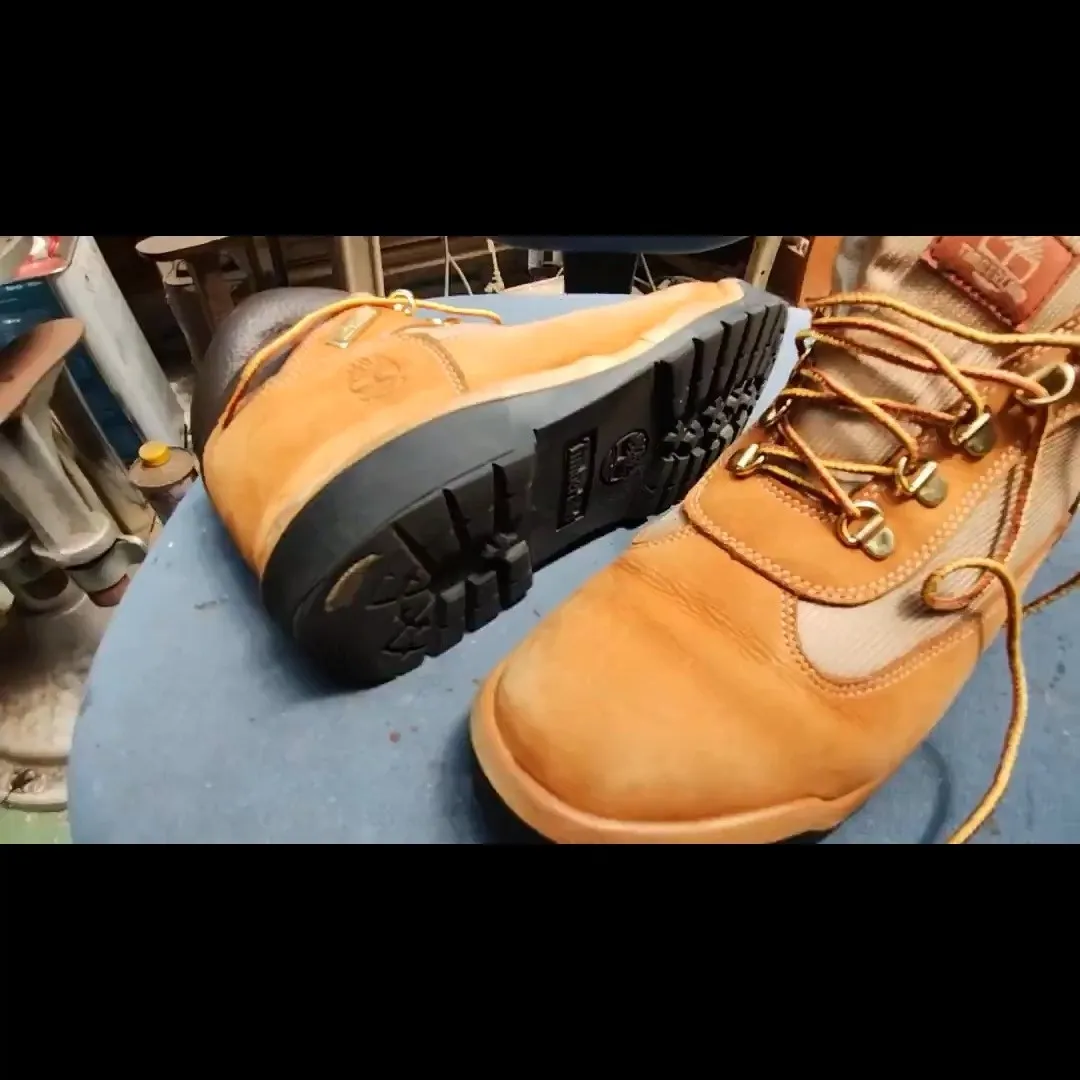 「加水分解で崩れたTimberlandが復活！」