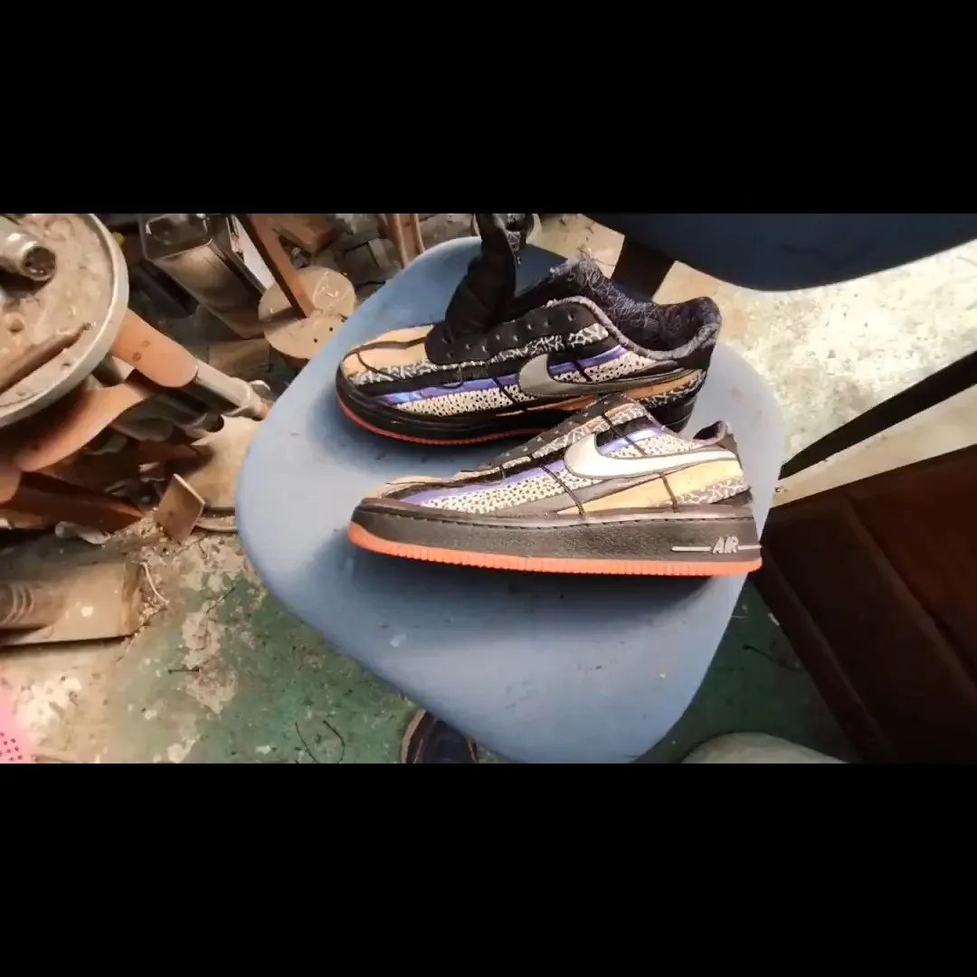 【NIKE Air Force 1 修理｜ソール剥がれ・縫い...