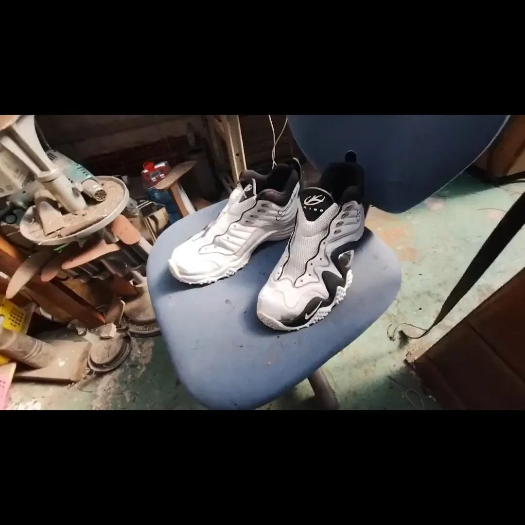 愛媛県 I様よりご依頼いただいた、NIKE エアズームフライ...